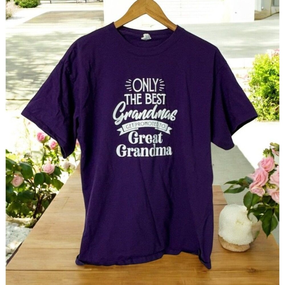 Best Grandma Get Promoted to Great Grandma Purple T Shirt Size XL Gift